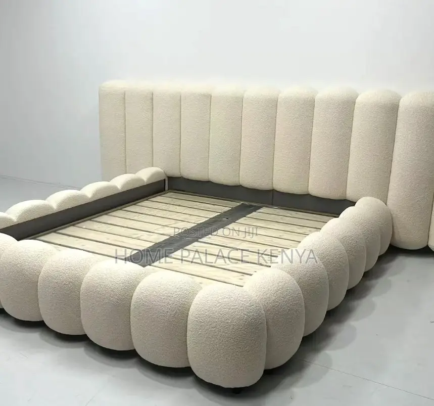 Bubble Bed: Luxury Fabric Upholstered King Size Bed With 10" Matress