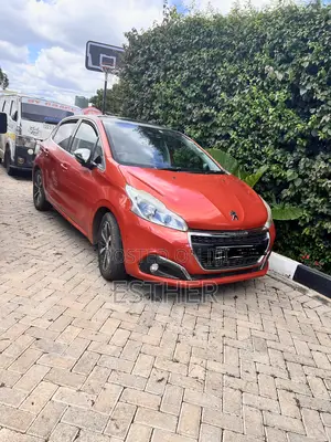 Peugeot 208 2017 Orange