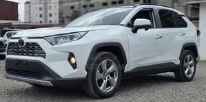 Toyota RAV4 2020 White