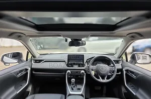 Toyota RAV4 2020 White