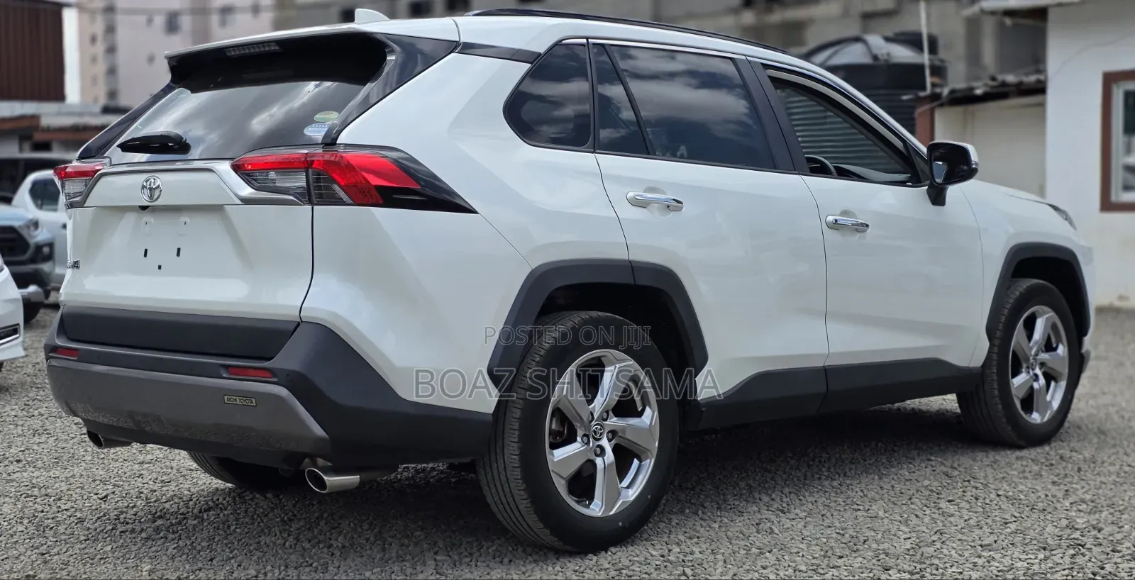 Toyota RAV4 2020 White