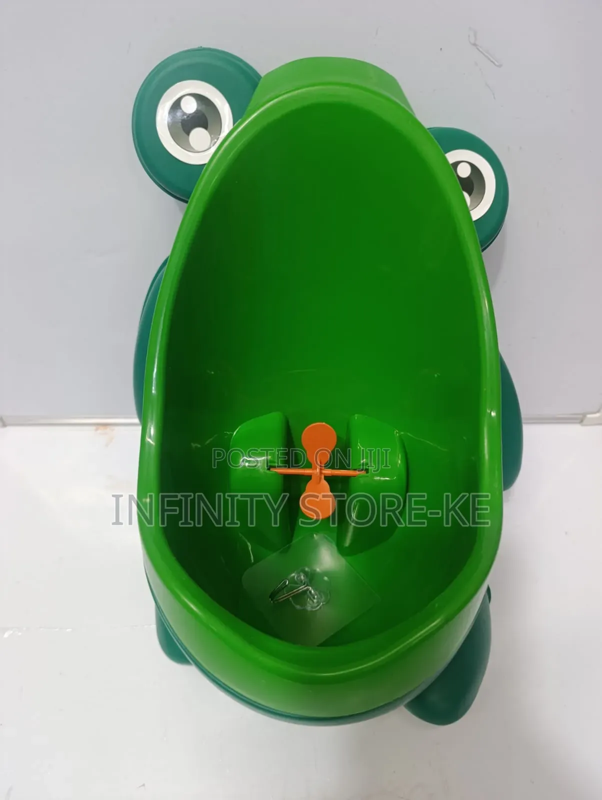 Wall Mounted Boys Urinal Trainer