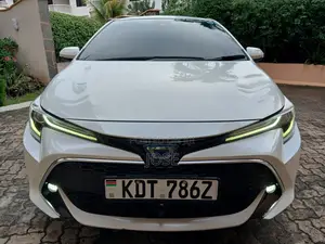 Toyota Corolla 2018 White