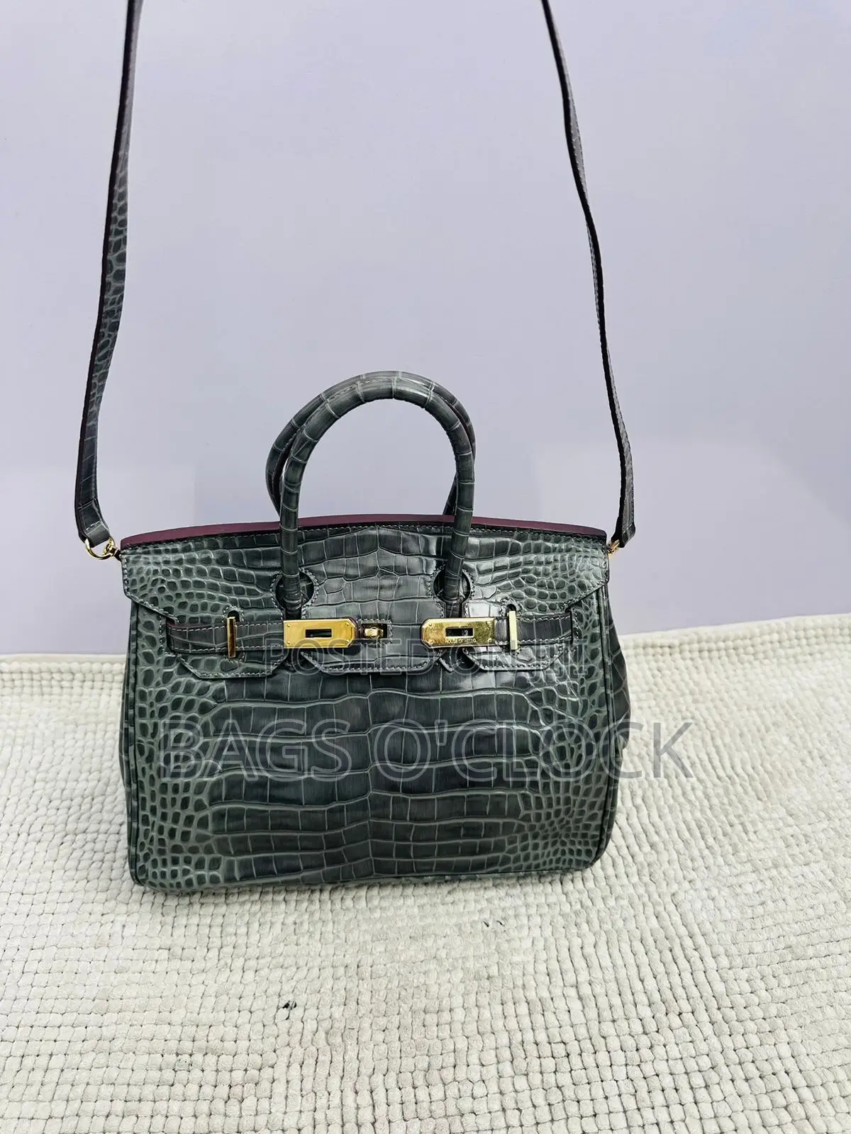 Authentic Hermès Birkin 30 Crocodile Handbag (Gold Hardware)