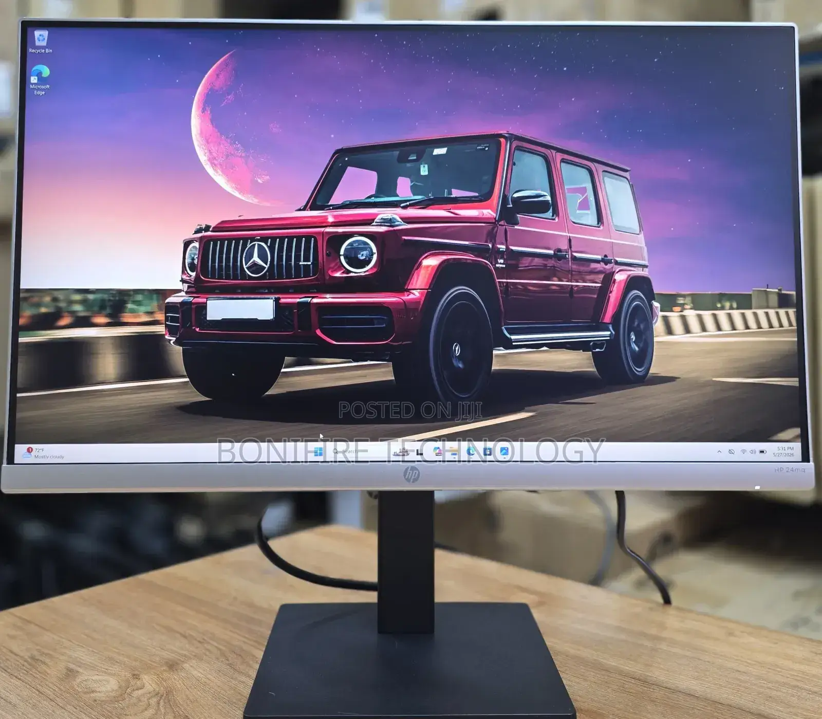 HP 24mq
Size:24 Inch