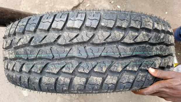 235/65r17 Journey a/T - thumbnail 2