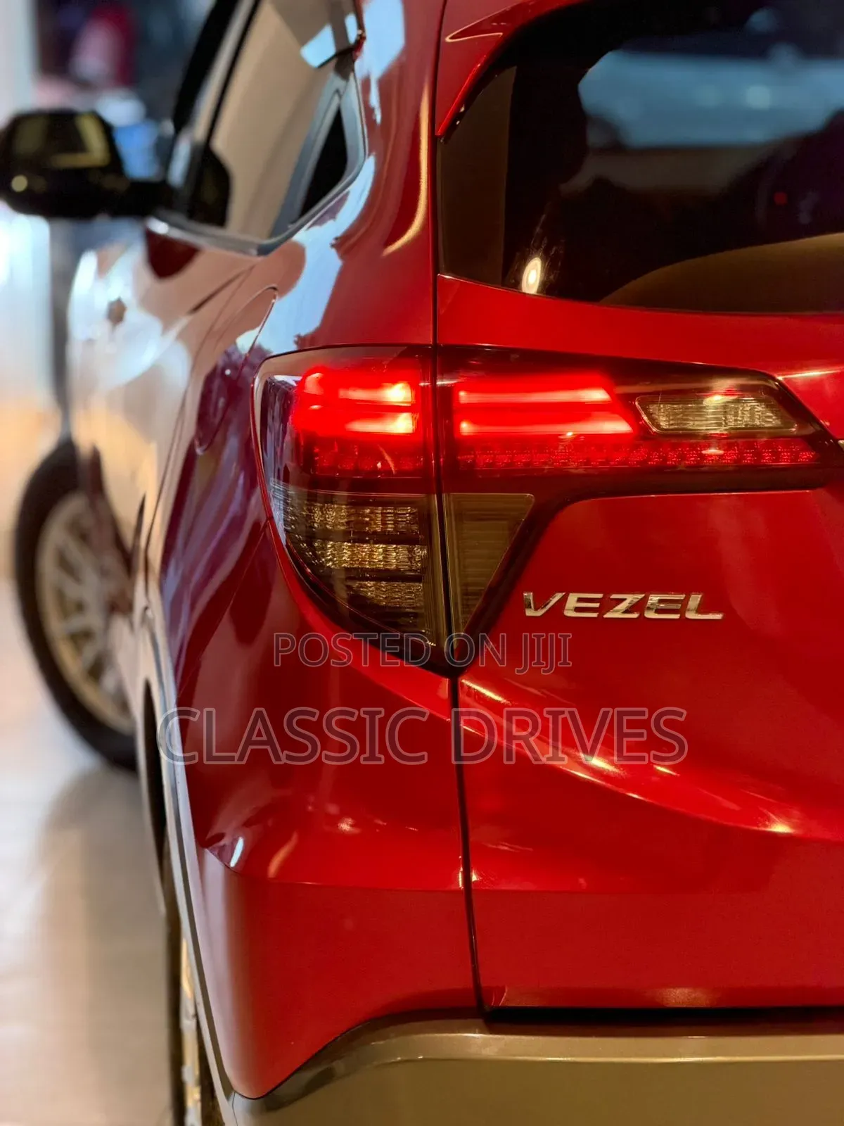 Honda Vezel 2019 Red