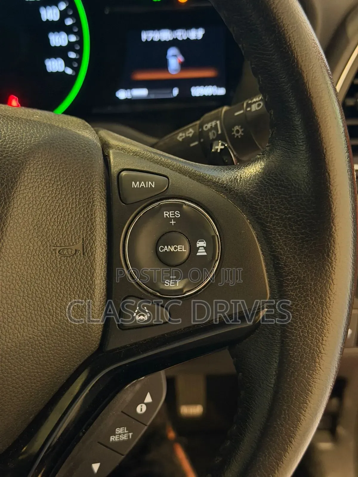 Honda Vezel 2019 Red