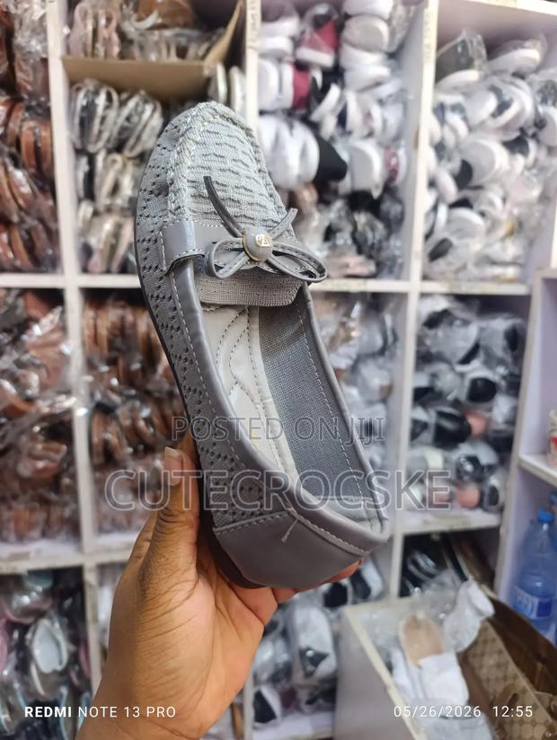 Trendy Women Flat Shoes - thumbnail 2