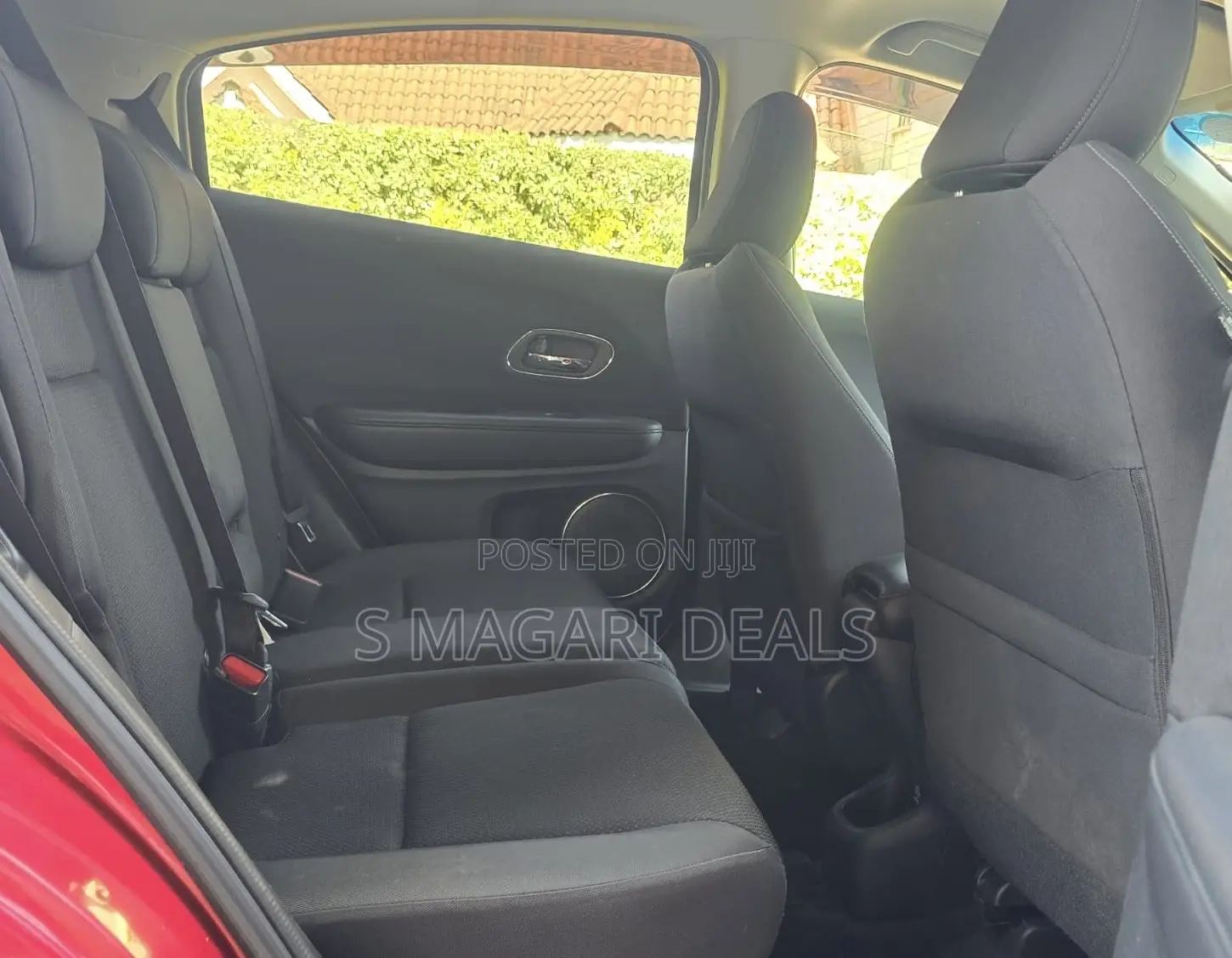 Honda Vezel 1.5 Hybrid 2WD 2018 Red