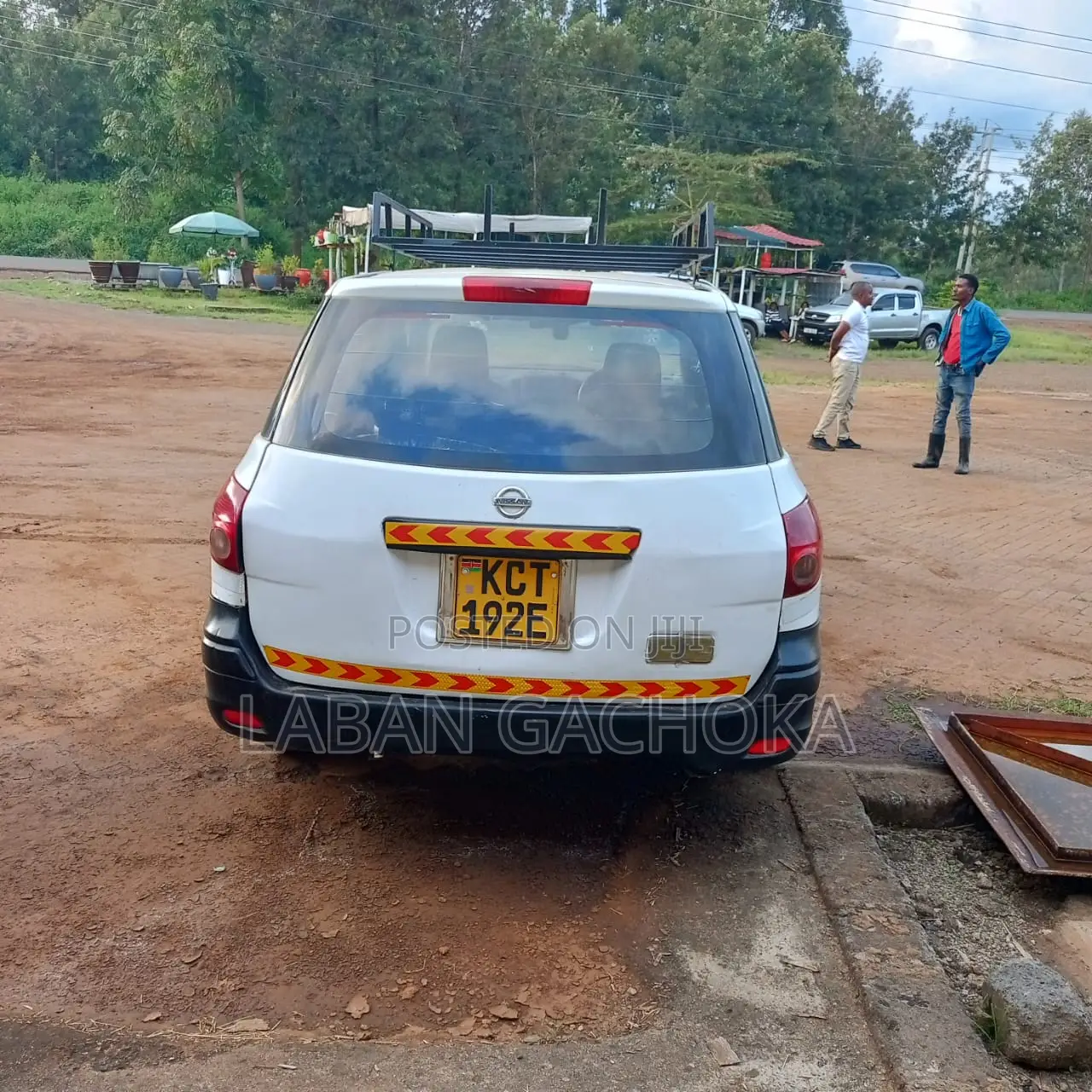 Nissan Advan 2011 White