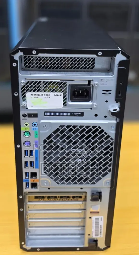 Desktop Computer HP Z4 G4 32GB Intel Xeon SSD 512GB