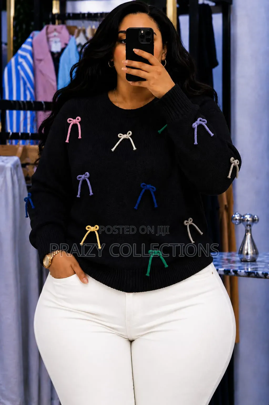 Detailed Round Neck Sweater