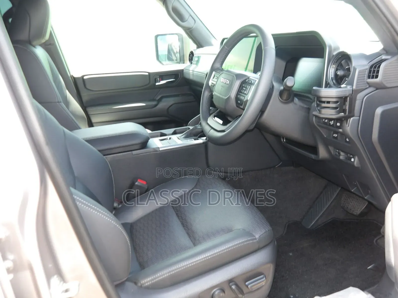 Toyota Land Cruiser Prado 2025 Gold