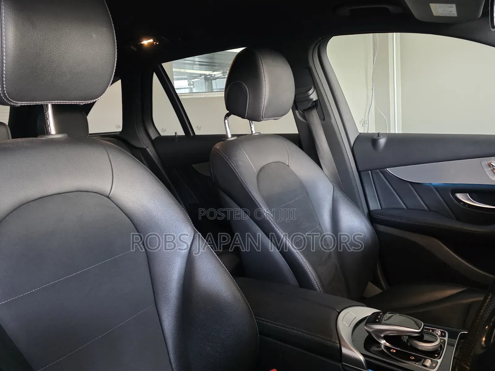 Mercedes-Benz GLC-Class 2019 Blue