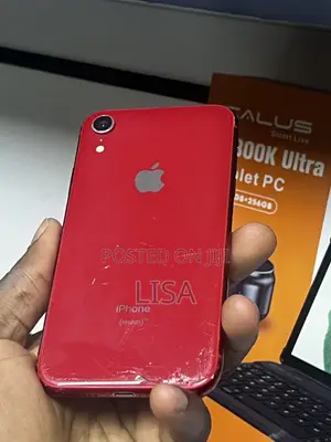 Apple iPhone XR 64 GB Red