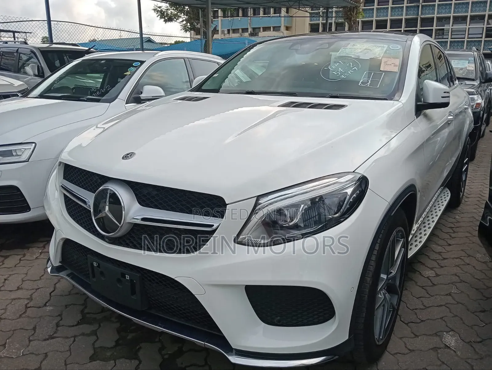 Mercedes-Benz GLE-Class GLE 350d 4MATIC 2019 Off white