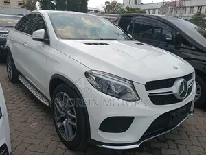 Mercedes-Benz GLE-Class GLE 350d 4MATIC 2019 Off white