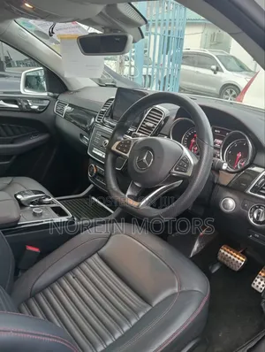 Mercedes-Benz GLE-Class GLE 350d 4MATIC 2019 Off white