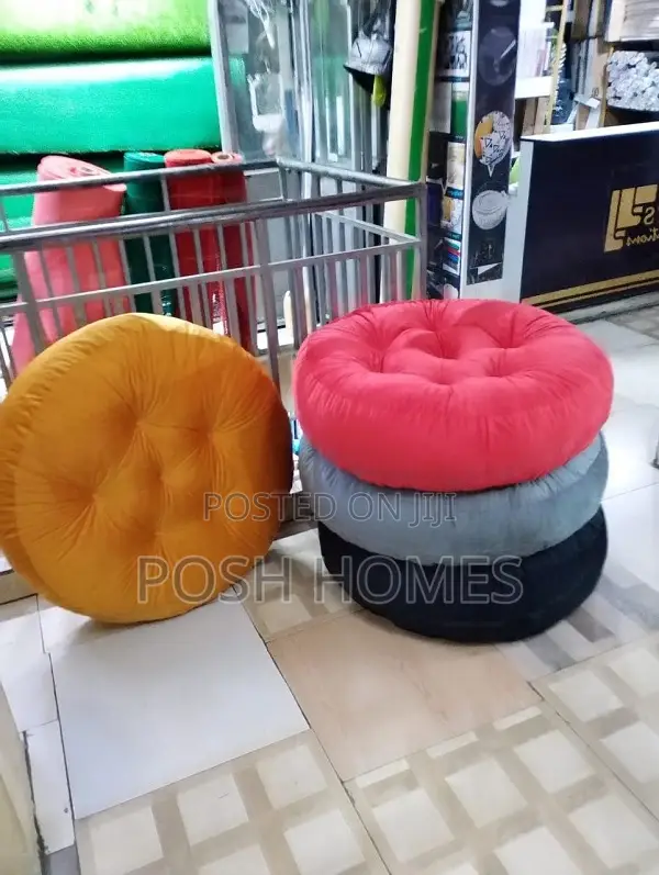 Quality Round Pillows Red and Yellow