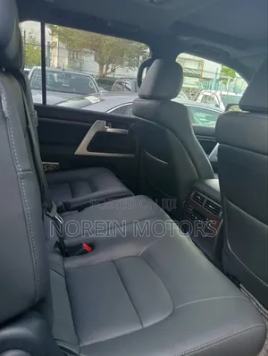 Toyota Land Cruiser 2019 Matt Black
