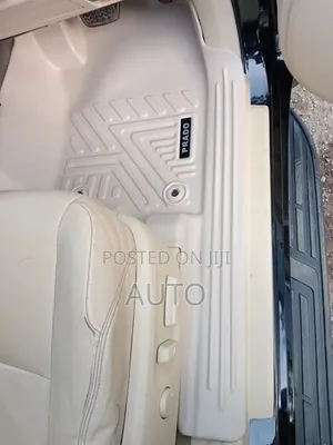 Toyota Land Cruiser Prado 150 Beige 5d Tpe Floor Mats