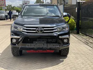 Toyota Hilux Revo Double Cab Deisel 2.4 AWD 2019 Black
