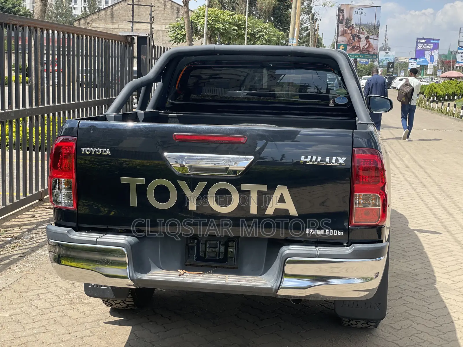 Toyota Hilux Revo Double Cab Deisel 2.4 AWD 2019 Black