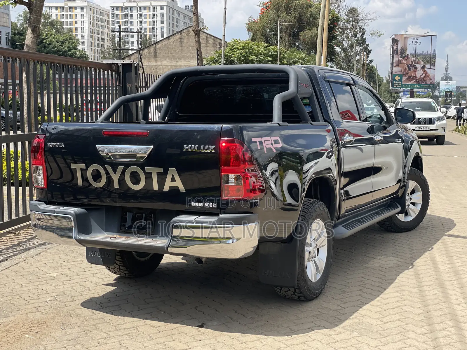 Toyota Hilux Revo Double Cab Deisel 2.4 AWD 2019 Black