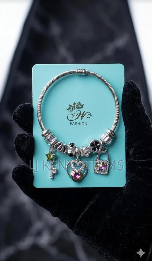 Original Wrist Bracelet - thumbnail 3