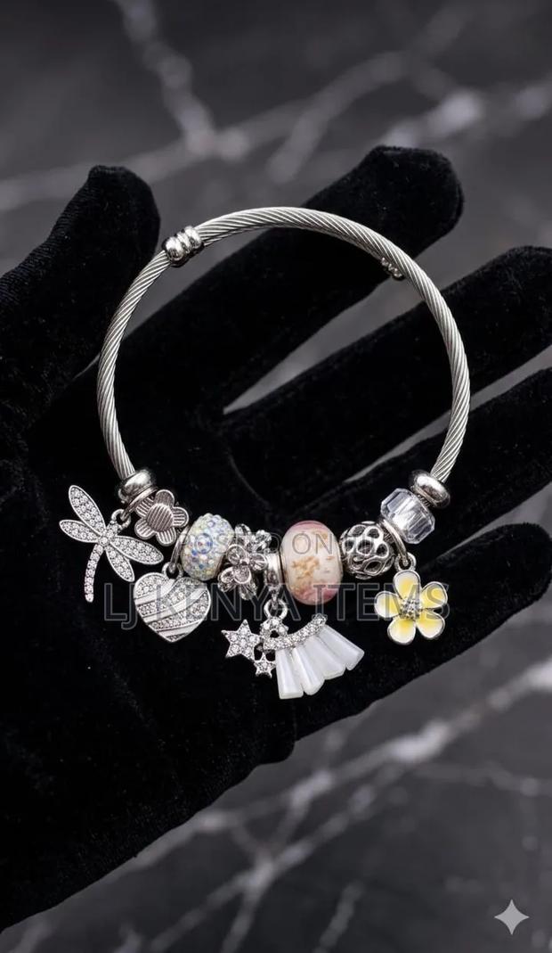 Original Wrist Bracelet - thumbnail 4