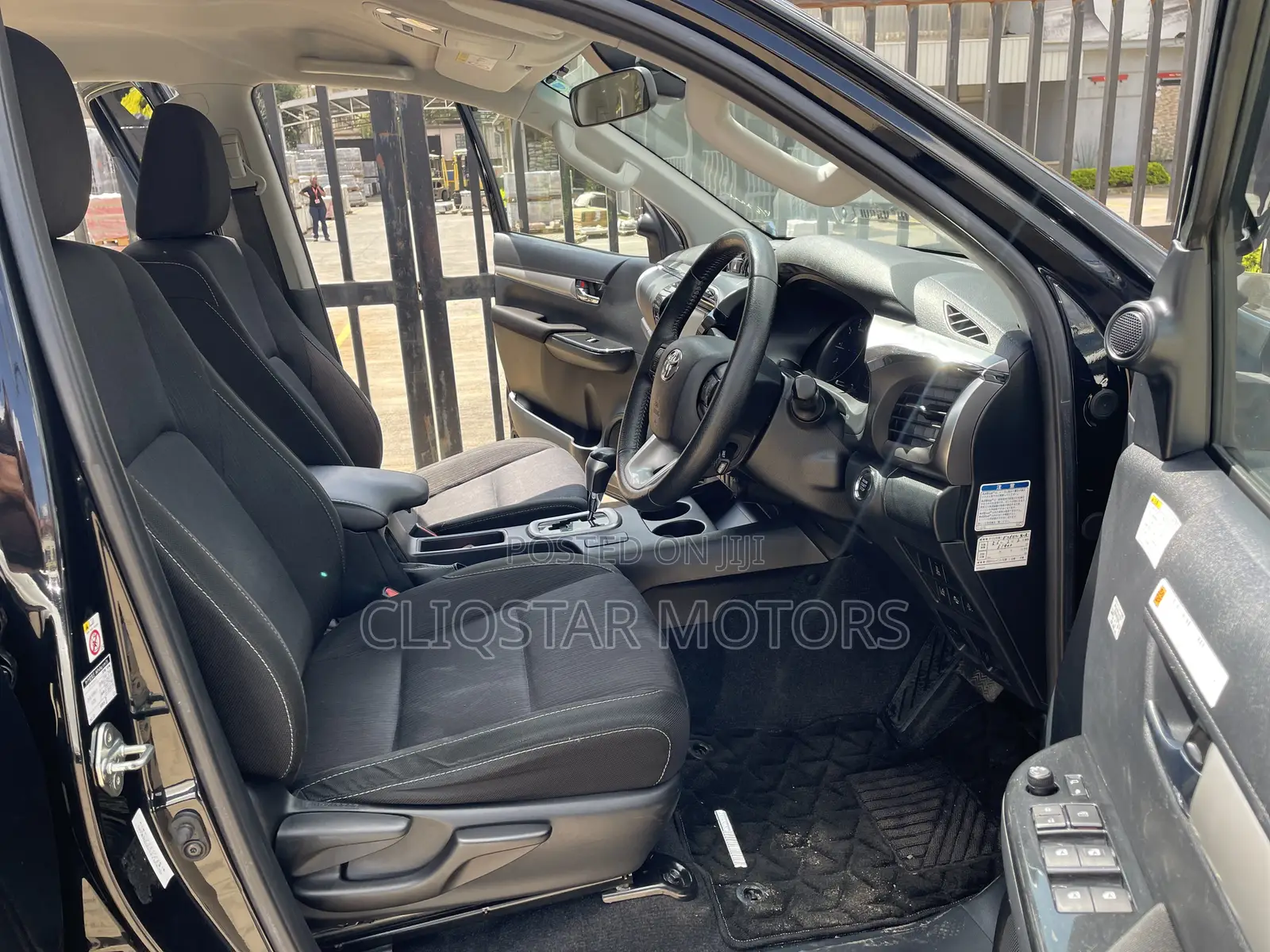 Toyota Hilux Revo Double Cab Deisel 2.4 AWD 2019 Black