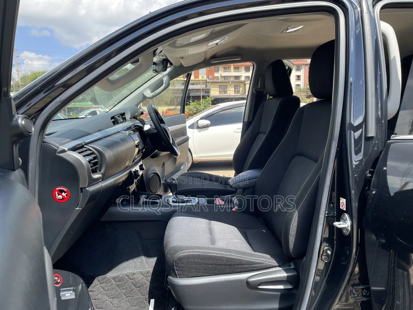 Toyota Hilux Revo Double Cab Deisel 2.4 AWD 2019 Black