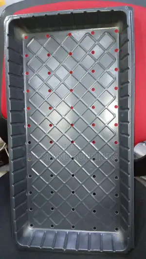 Flat Hydroponic Planting Trays - With Holes