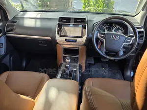 Toyota Land Cruiser Prado 2.8 2021