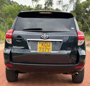 Toyota Vanguard 2013 Black
