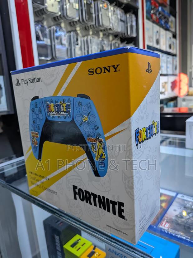 Ps5 Fortnite Limited Edition Controller - thumbnail 3