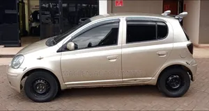 Toyota Vitz 2002 Gold