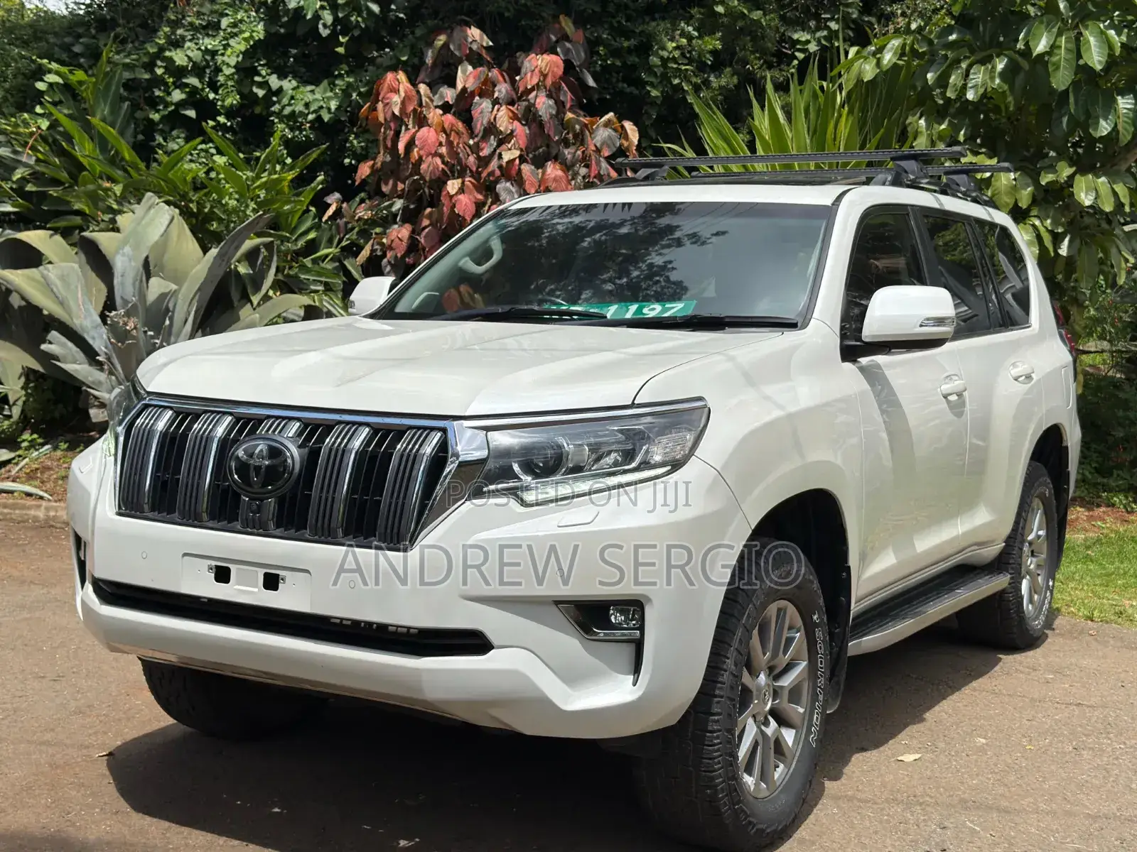 Toyota Land Cruiser Prado 2.8 2021 White