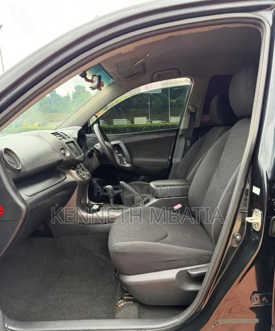 Toyota Avalon 2013 Black