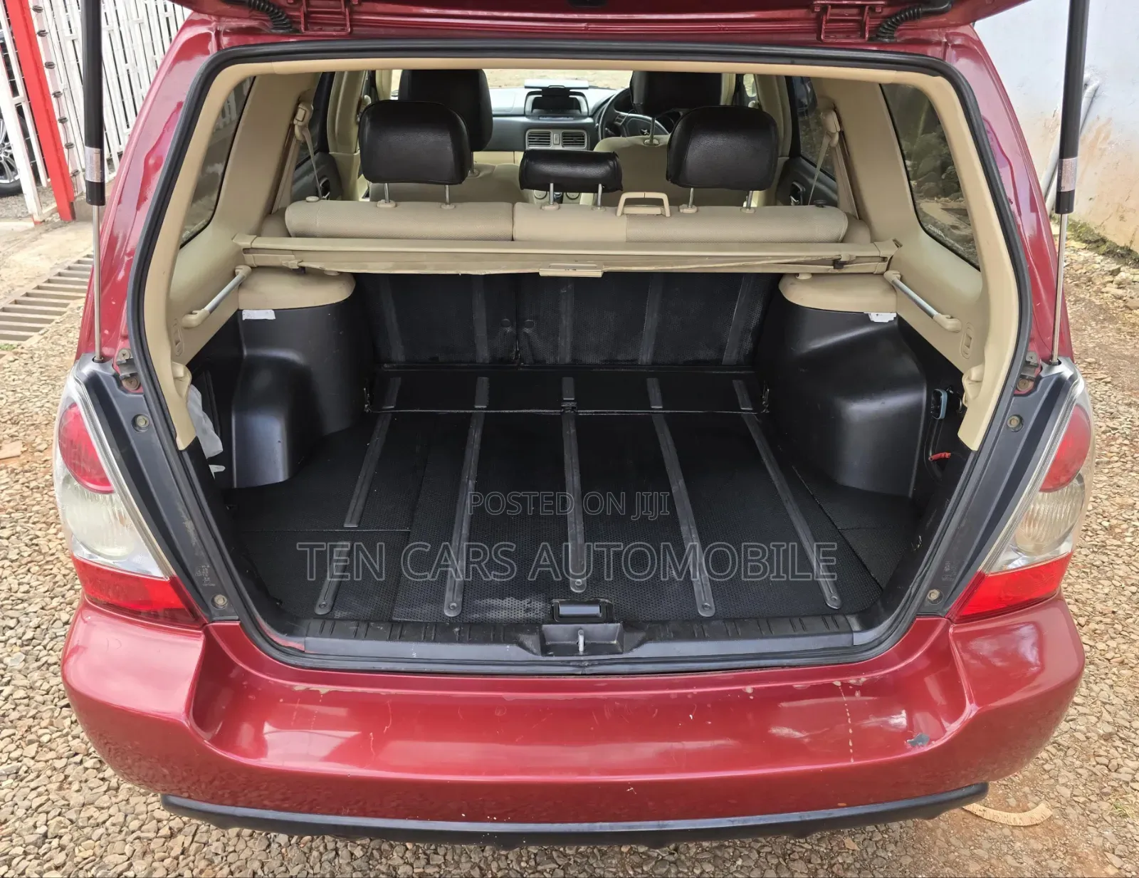 Subaru Forester 2005 Red