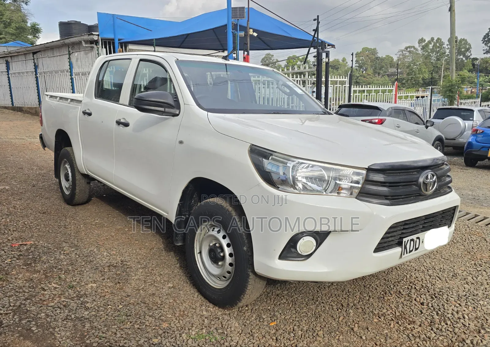 Toyota Hilux 2019 White