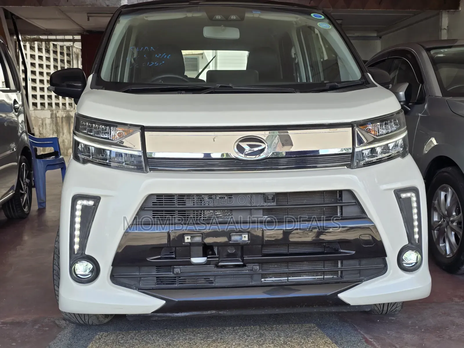 Daihatsu Move 2019 White