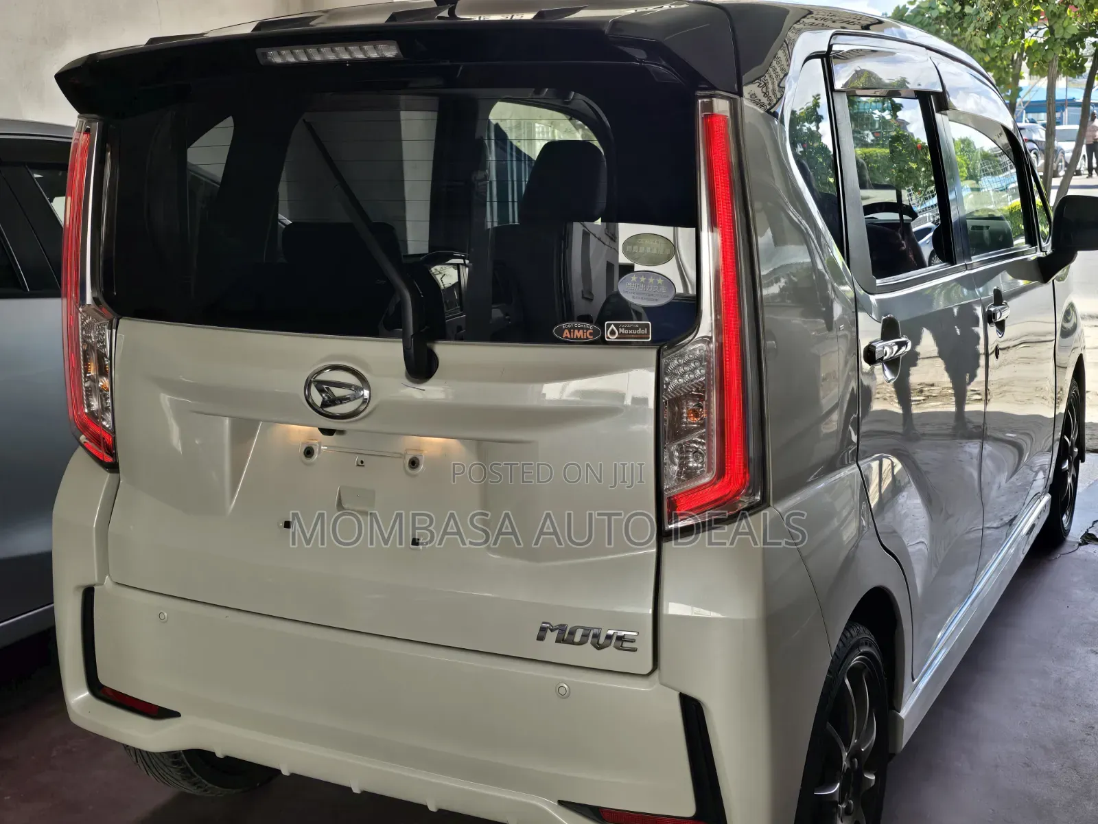 Daihatsu Move 2019 White
