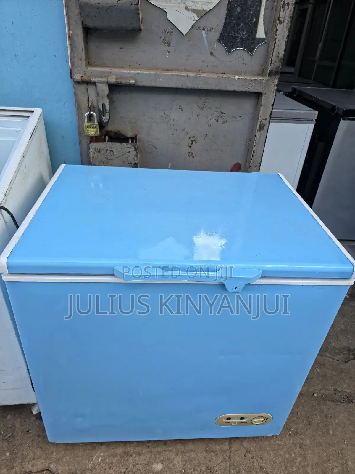 250l Closed Chest Freezer
