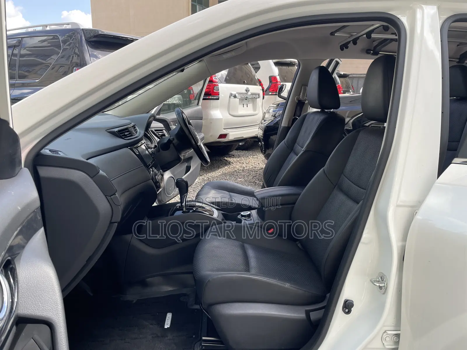 Nissan X-Trail 2.0 Petrol AWD 2019 White