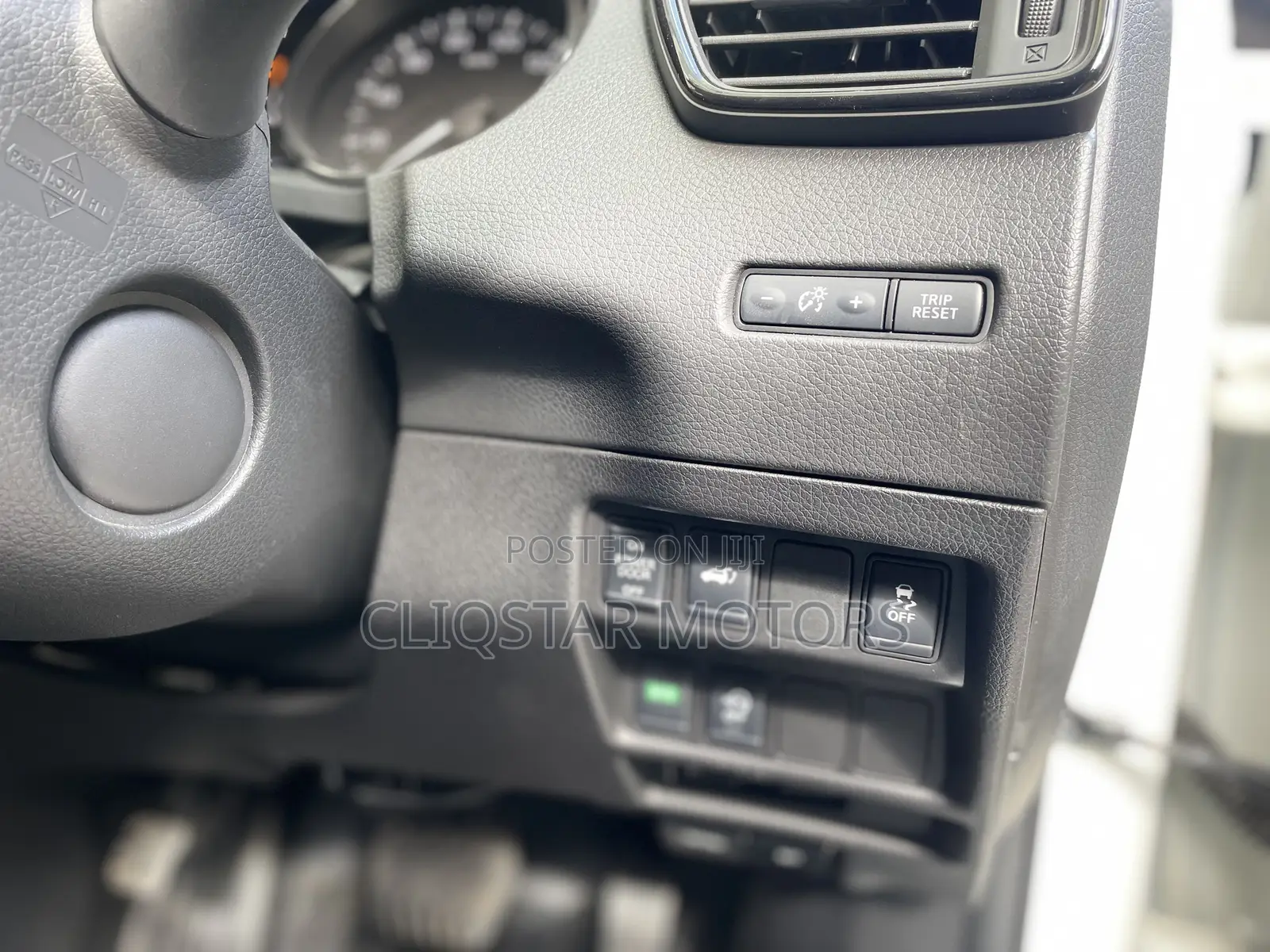 Nissan X-Trail 2.0 Petrol AWD 2019 White