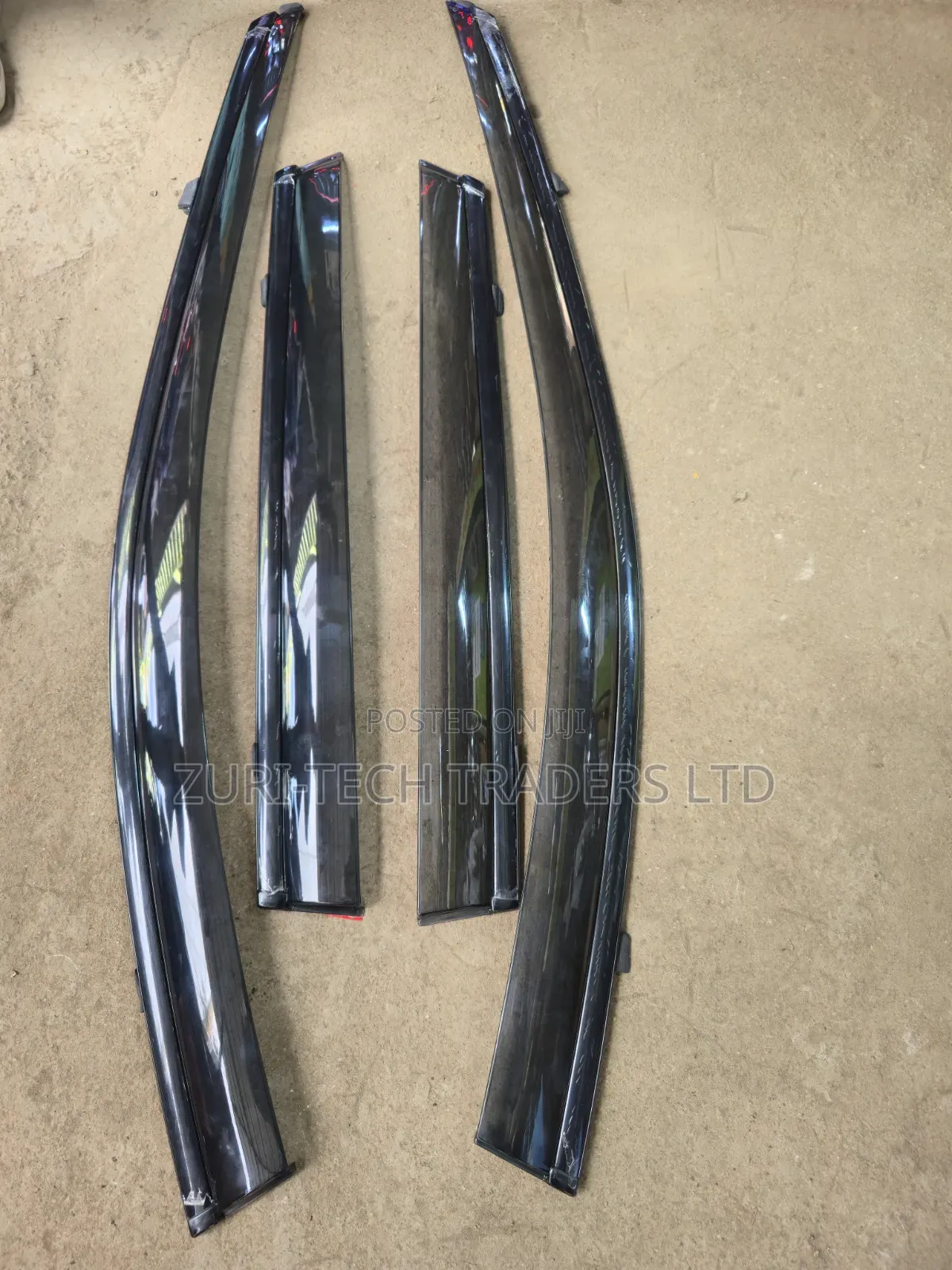 Subaru Outback [Bs9] Original Windbreakers