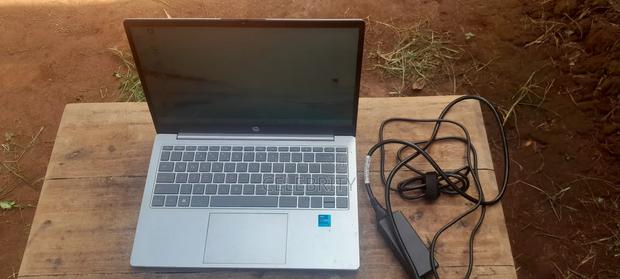 Laptop HP 14-ep0063 4GB Intel Core i5 SSD 512GB - thumbnail 8