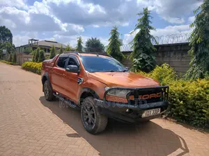 Ford Ranger Wildtrak 2012 Orange